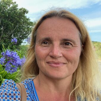 Dr Thecla Keizer, Secretariat